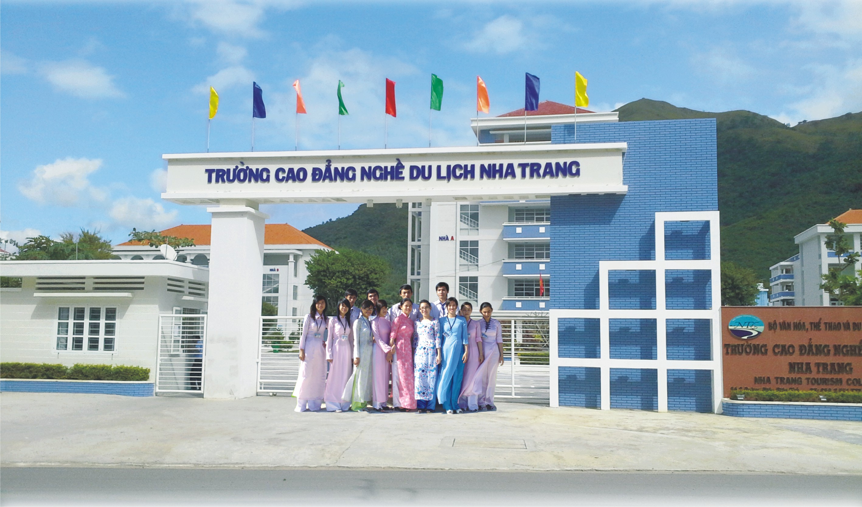 Trường Cao Đẳng Nghề Du lịch Nha Trang, thiết bị nhà bếp, thiết bị giặt ủi,